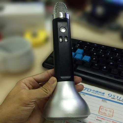 Microphone Karaoke Kèm Loa Bluetooth KTV K7
