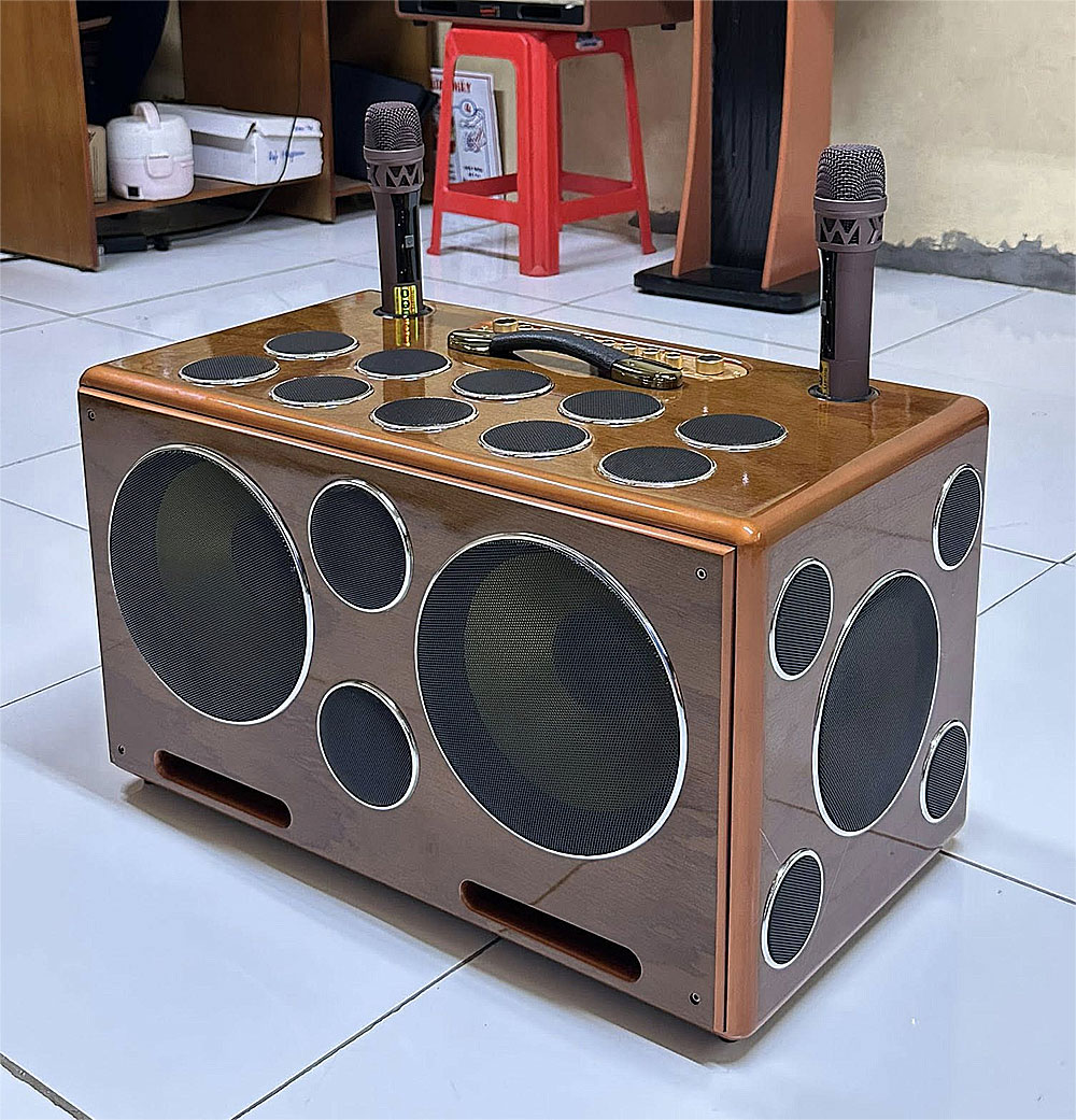Loa xách tay Soundbox M2, 24 củ loa