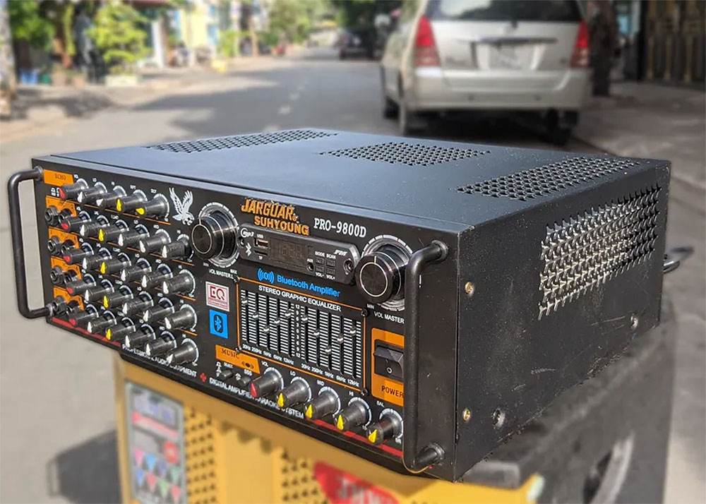 Amplifier JARGUAR SUHYOUNG Pro-9800D, 16 sò lớn