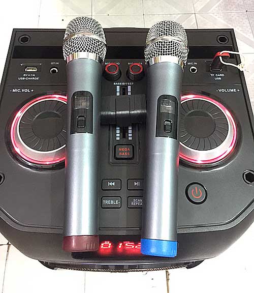Loa di động Sony GTK-12, công nghệ Nhật Bản, karaoke cực chất
