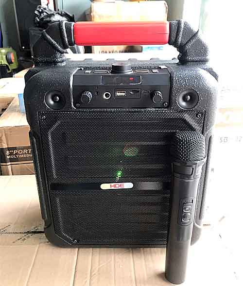 Loa karaoke bluetooth HDE CYW-605, công suất tầm 60W