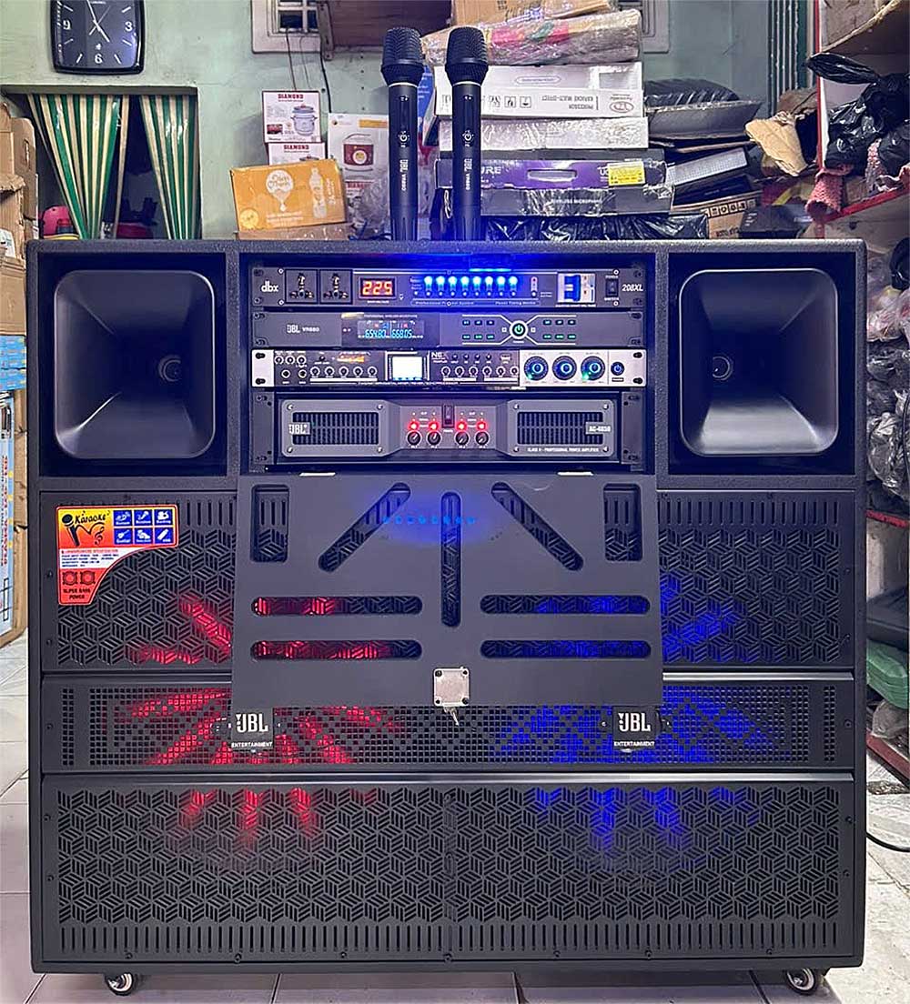 Loa kéo điện KP26-1125 Loa kéo điện KP26-1125, 2 bass có đèn led đổi màu