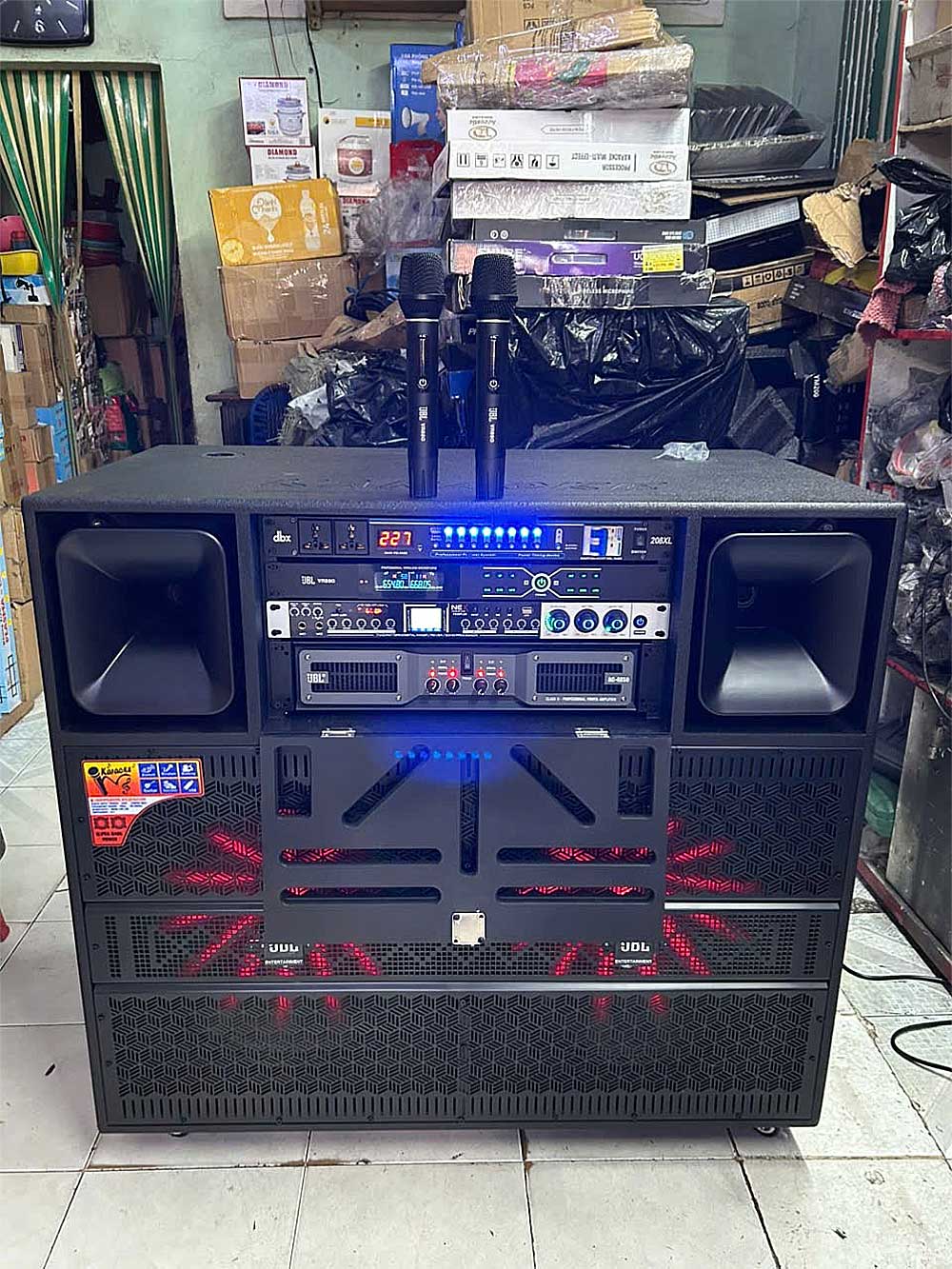 Loa kéo điện KP26-1125 Loa kéo điện KP26-1125, 2 bass có đèn led đổi màu