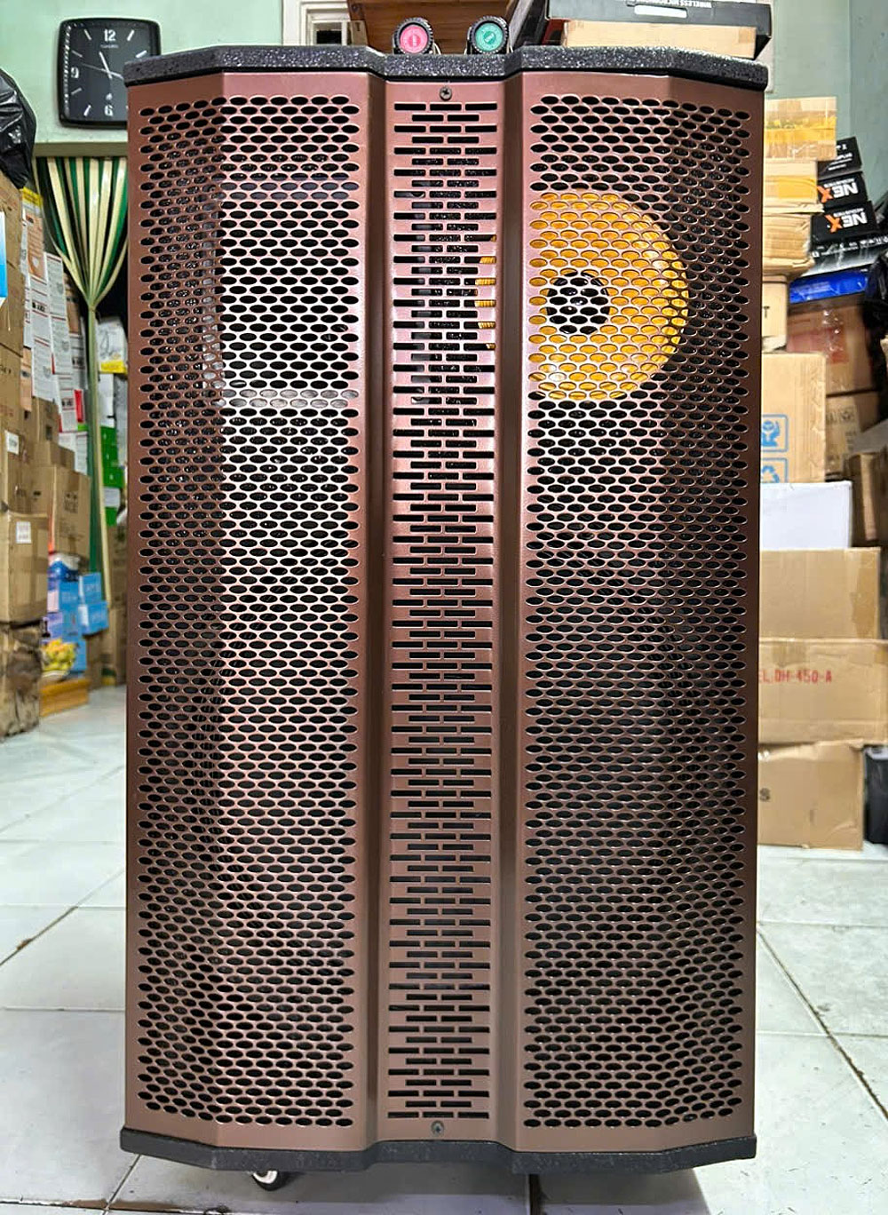 Loa kéo hát karaoke KP-334C, 3 đường tiếng