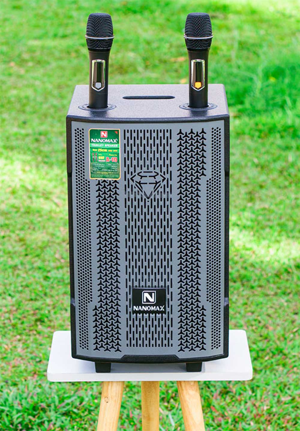 Loa kéo Nanomax A-10, 2 mic UHF