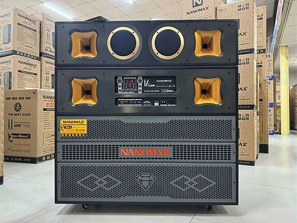 Loa kéo Nanomax Pro-215i, công suất max 220W