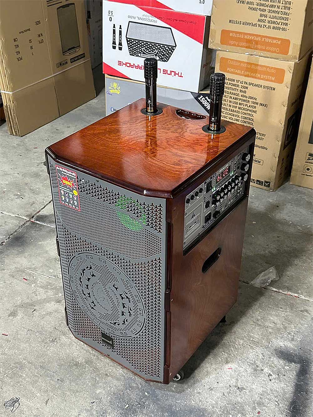 Loa kéo Sounbox S509 Loa kéo Sounbox S509, 3 đường tiếng