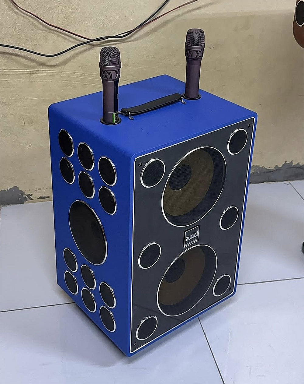 Loa kéo Sounbox T579 Plus, 32 củ loa