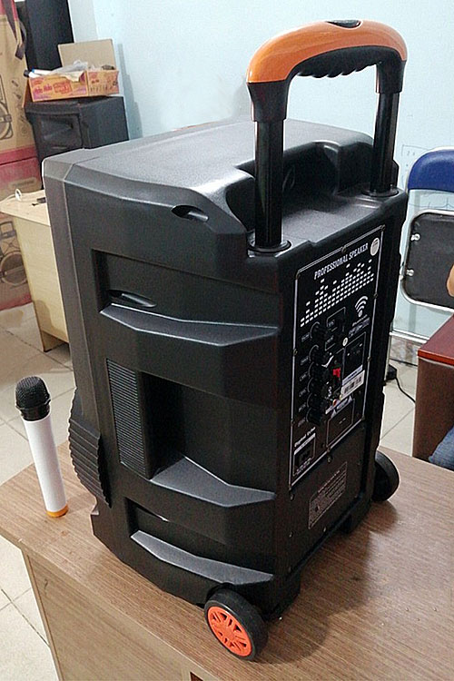 Loa kéo Soundbox SB-1205, loa karaoke 3.5 tấc, kèm 2 mic