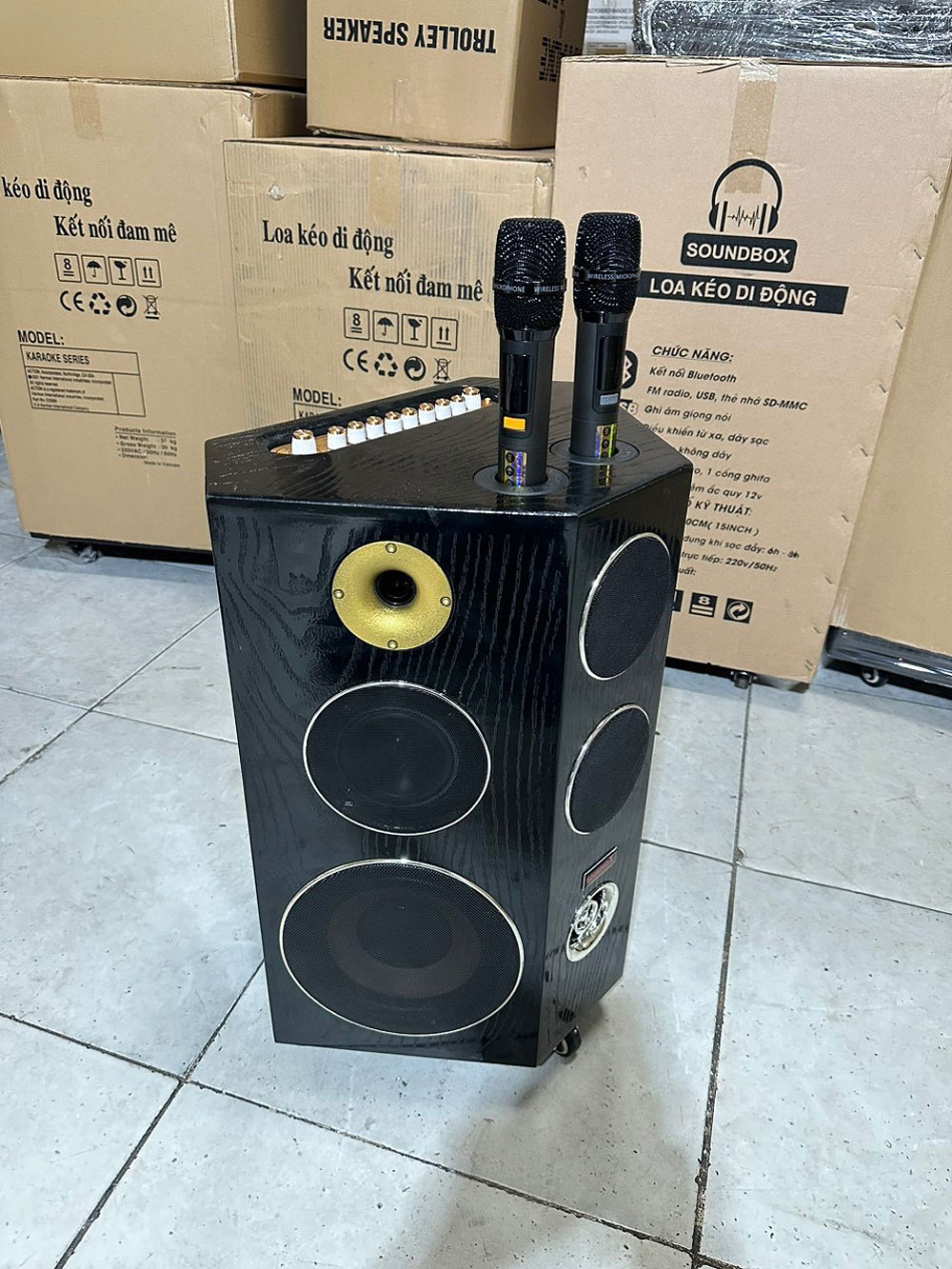 Loa kéo Soundbox SB-629B, dùng 8 củ loa