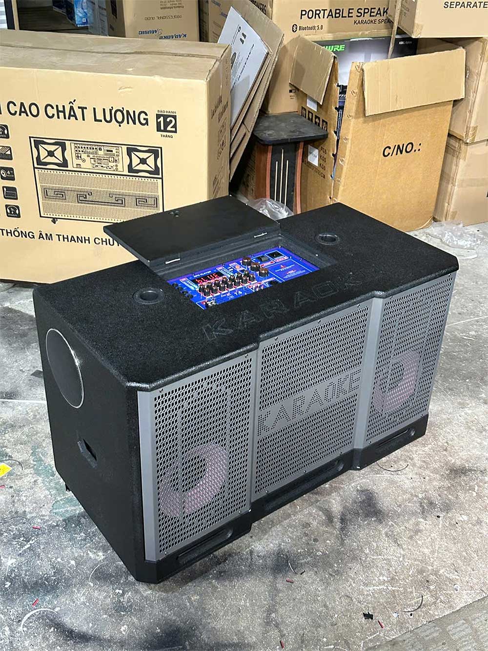 Loa kéo tủ Soundbox SB1-12 Loa kéo tủ Soundbox SB1-12, 7 đơn vị loa