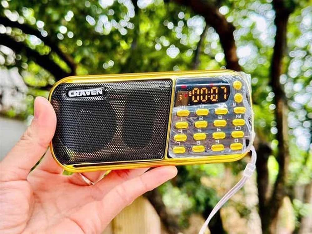 Loa thẻ nhớ Craven CR-853, nghe được đài FM