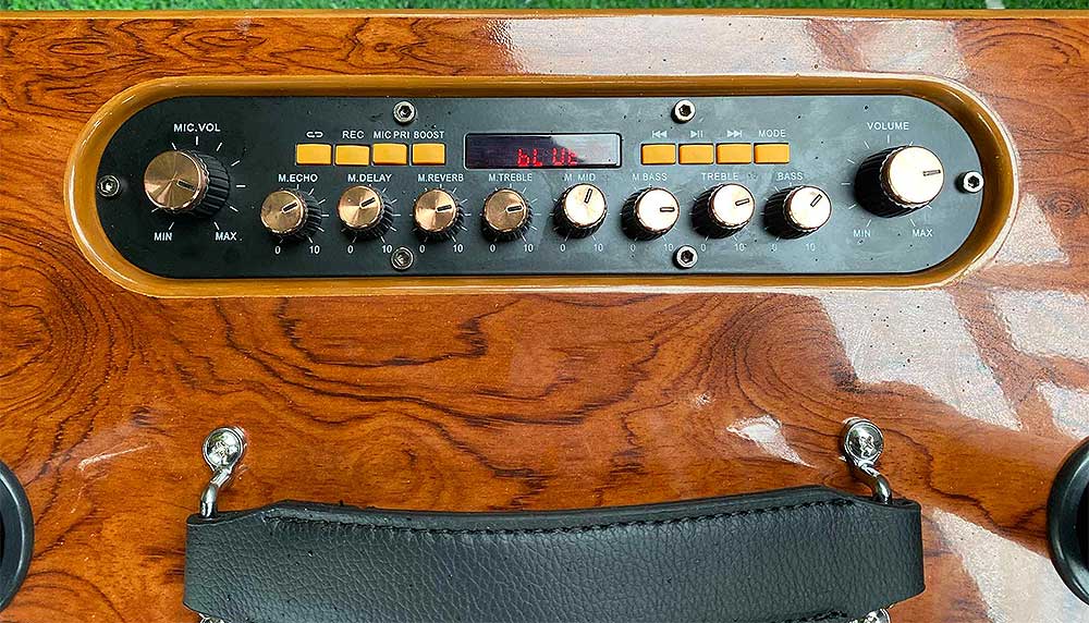Loa xách tay BB79V, 2 bass 20