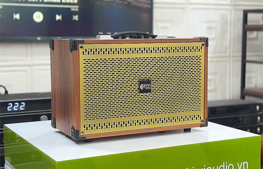 Loa xách tay KIWI XT208 Loa xách tay KIWI XT208, 2 micro UHF