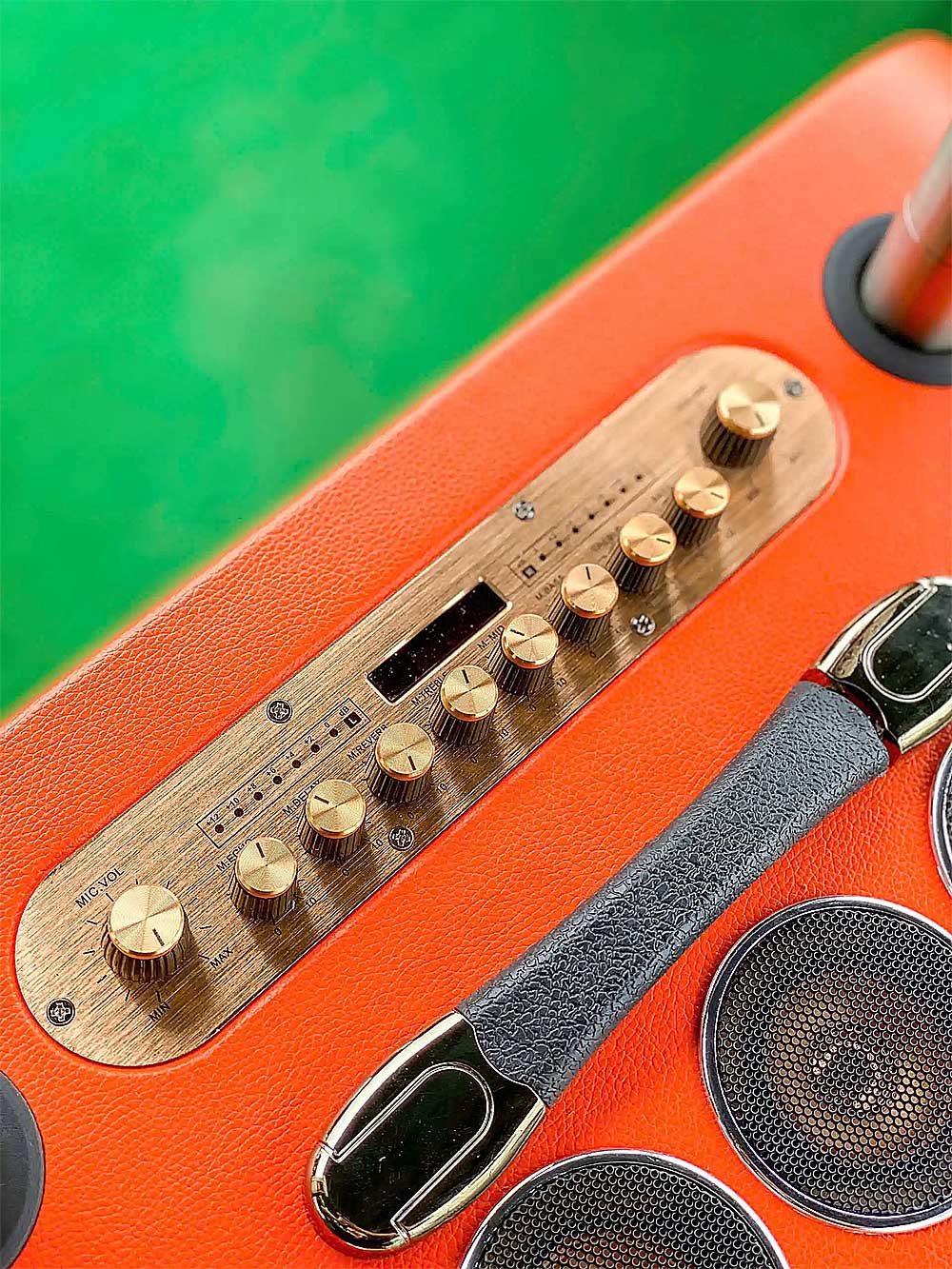 Loa xách tay M1 Pro, 2 bass 25