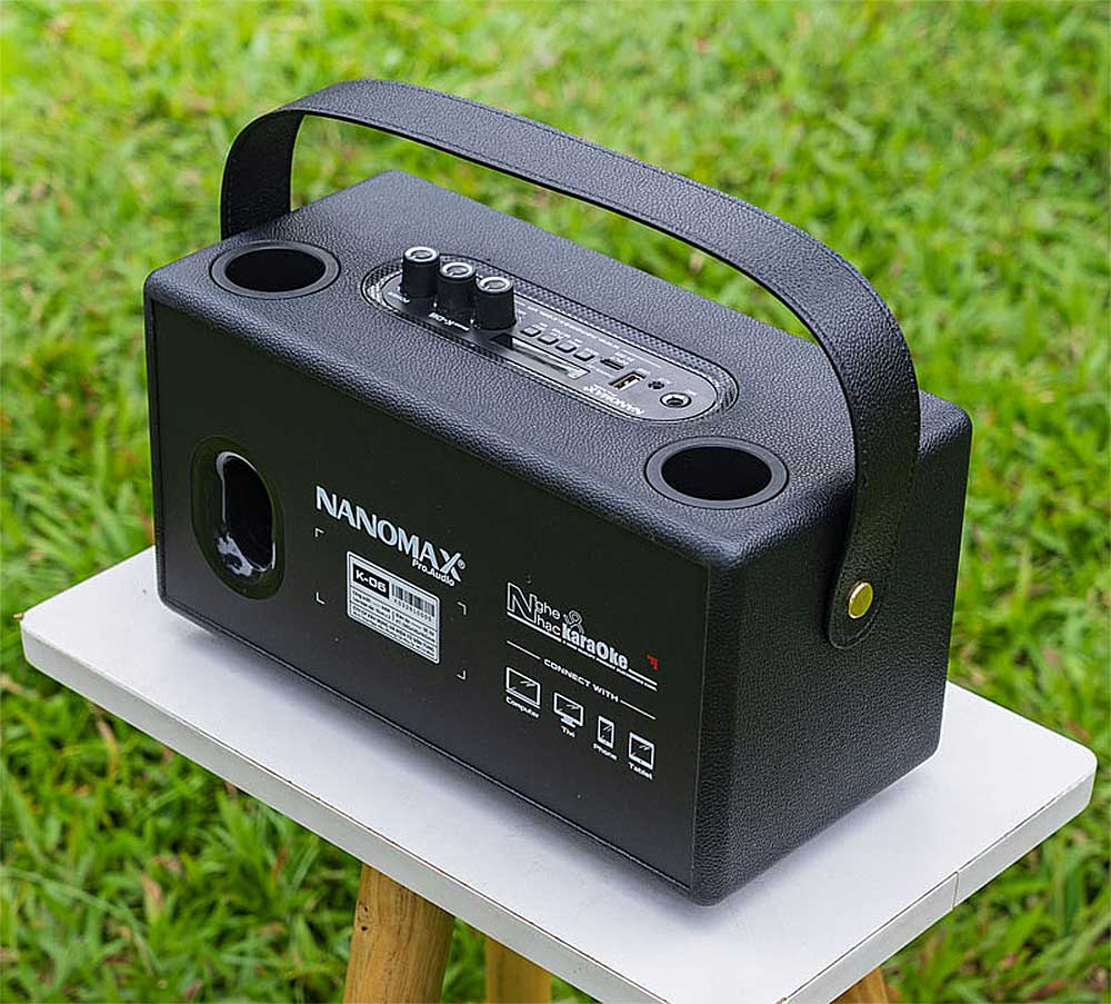 Loa xách tay Nanomax K-06 Loa xách tay Nanomax K-06, 2 mic VHF