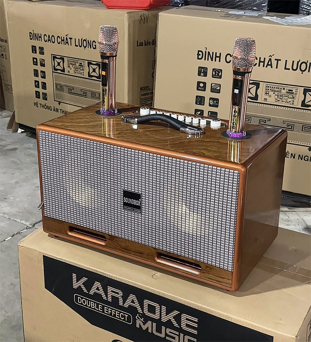 Loa xách tay Soundbox 108 Loa xách tay Soundbox 108, 2 mic UHF