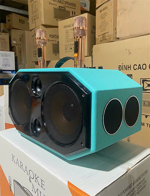 Loa xách tay Soundbox A3608. kèm 2 mic ko dây