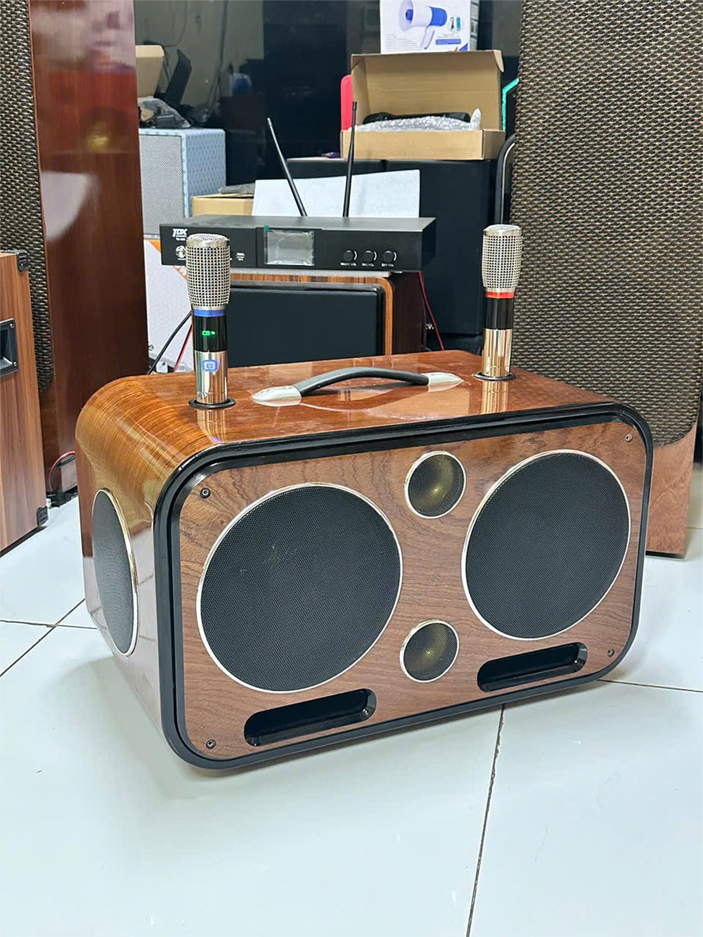 Loa xách tay Soundbox S29 Loa xách tay Soundbox S29, 2 bass 20