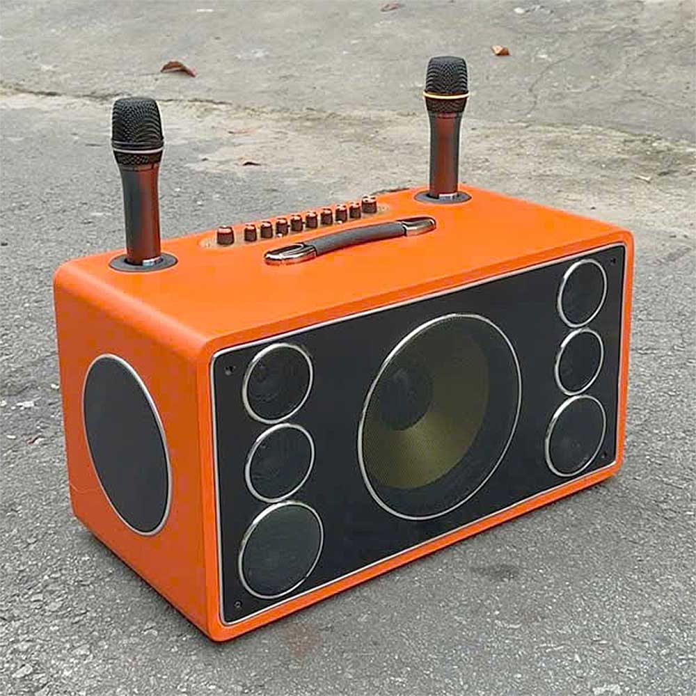 Loa xách tay Soundbox T900, dùng 9 củ loa