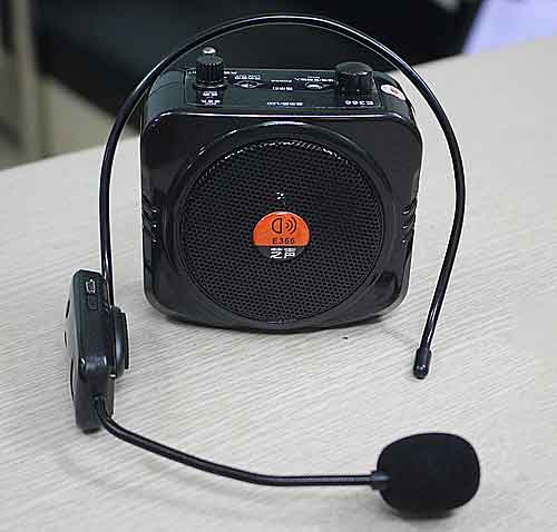Máy trợ giảng SHUAE E366, sử dụng mic cài đầu không dây