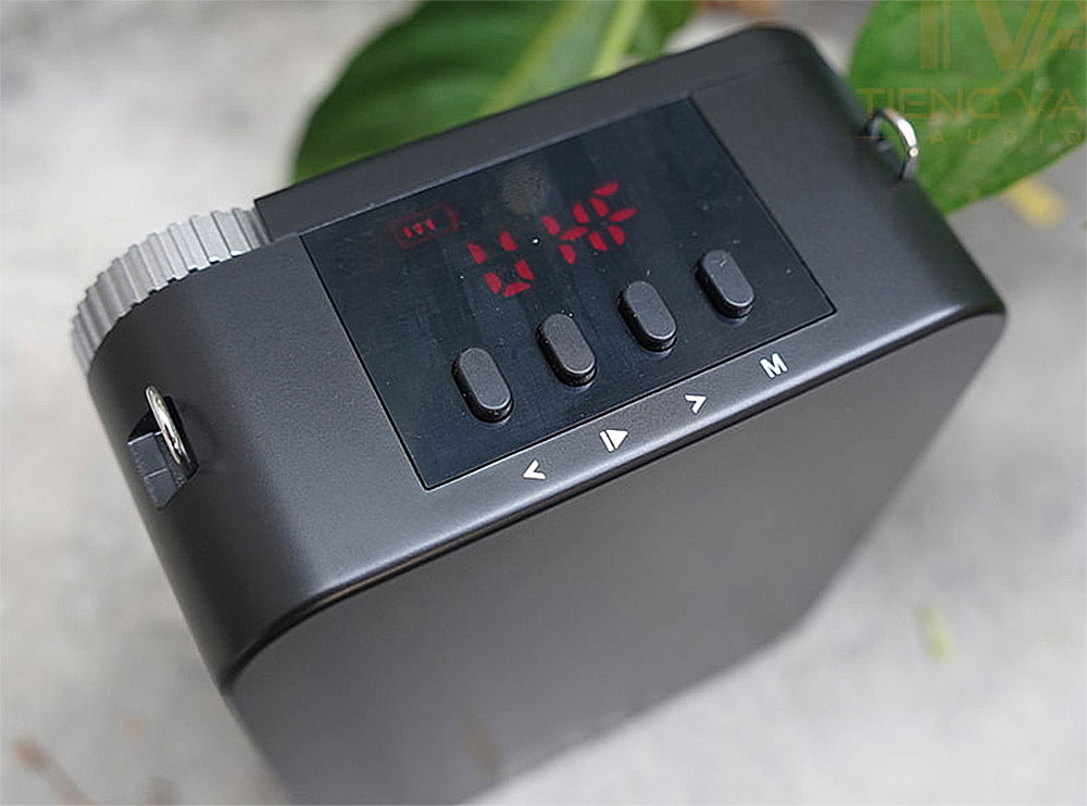 Máy trợ giảng takstar E500W, kèm 2 micro