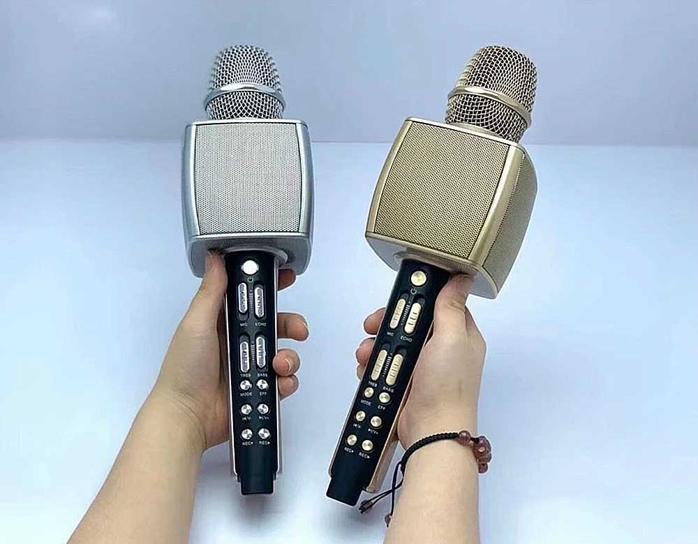Micro kèm loa Su-Yosd YS-98, công suất 14W