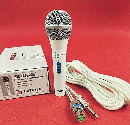Microphone có dây Shure Beta88A, mic chuyên dùng cho hát karaoke