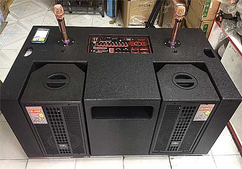 Loa array di động UBL-21804, dàn karaoke 3 đường tiếng