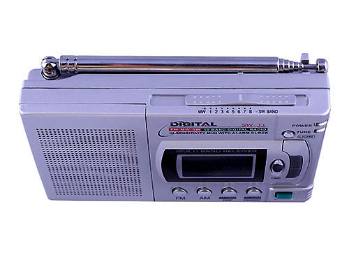 Radio 10 band Sony SW-33, nghe được nhiều đài, dùng pin rời